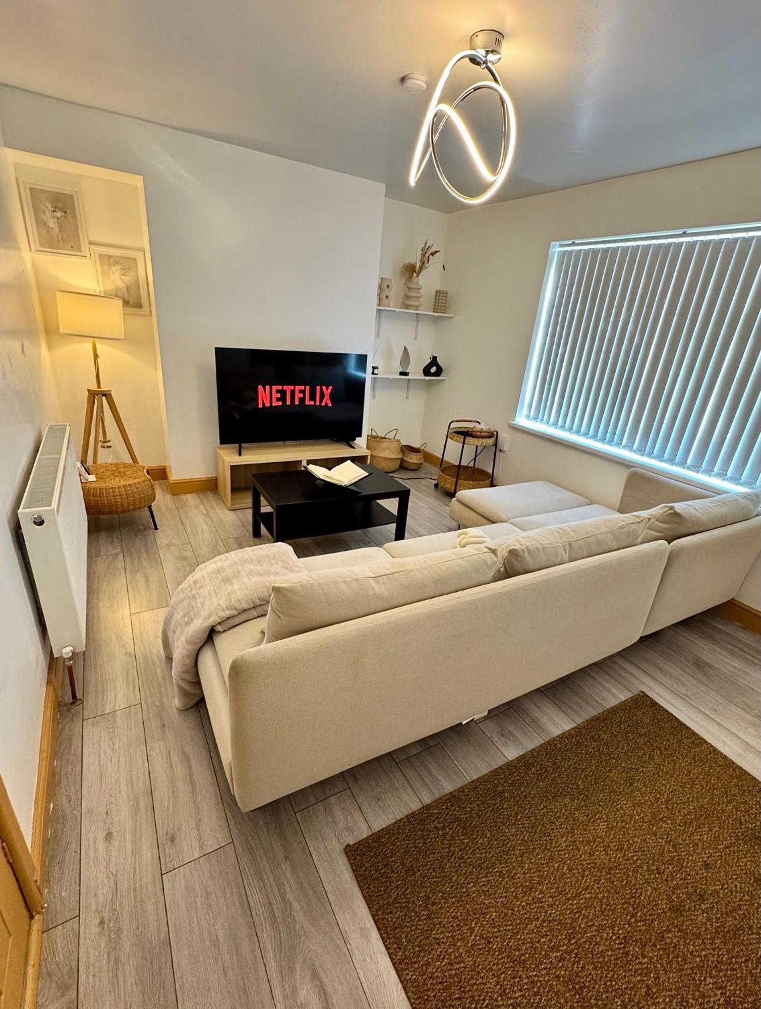 Apartmán Contractor Haven- 3Bdr Crew House, Free Parking, Fast Wifi & Private Garden Nottingham Exteriér fotografie